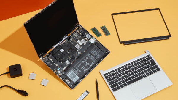 Repordable Laptop Work Framework Hits Preorder Status